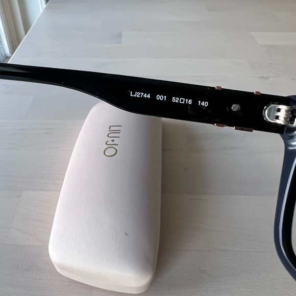 Liu Jo eyeglasses - Picture 10 of 12
